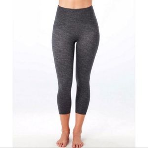 Spanx Active Cropped Leggings - Heather Grey Size L